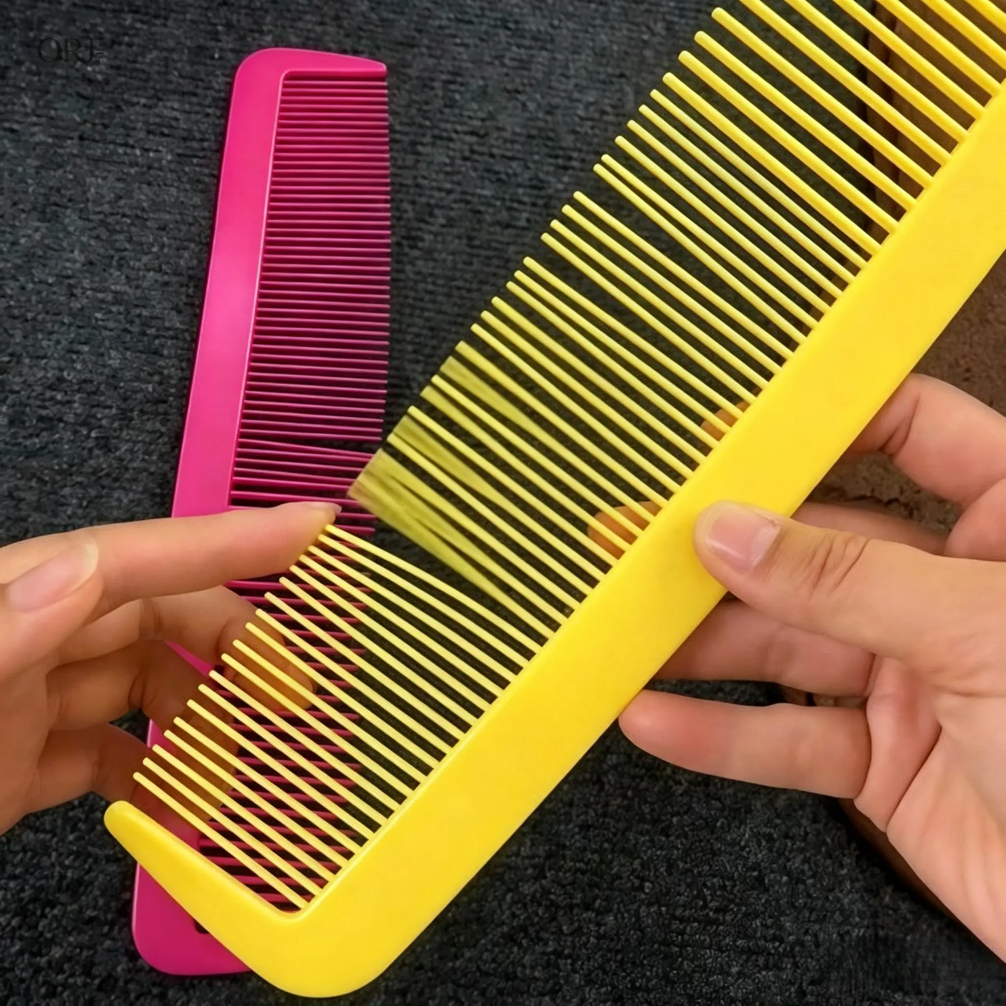 Oversized Straight Hair Comb Prop, Giant Funny Extra Long Novelty Hair Brush, Clown Cos Stage Performance Accessory, Huge Exaggerated Stress Relief Toy For Party Show Prank Photo Booth, Creative Big Costume Props Fo,S,Multicolor,Resi,s,b,charm,accessories