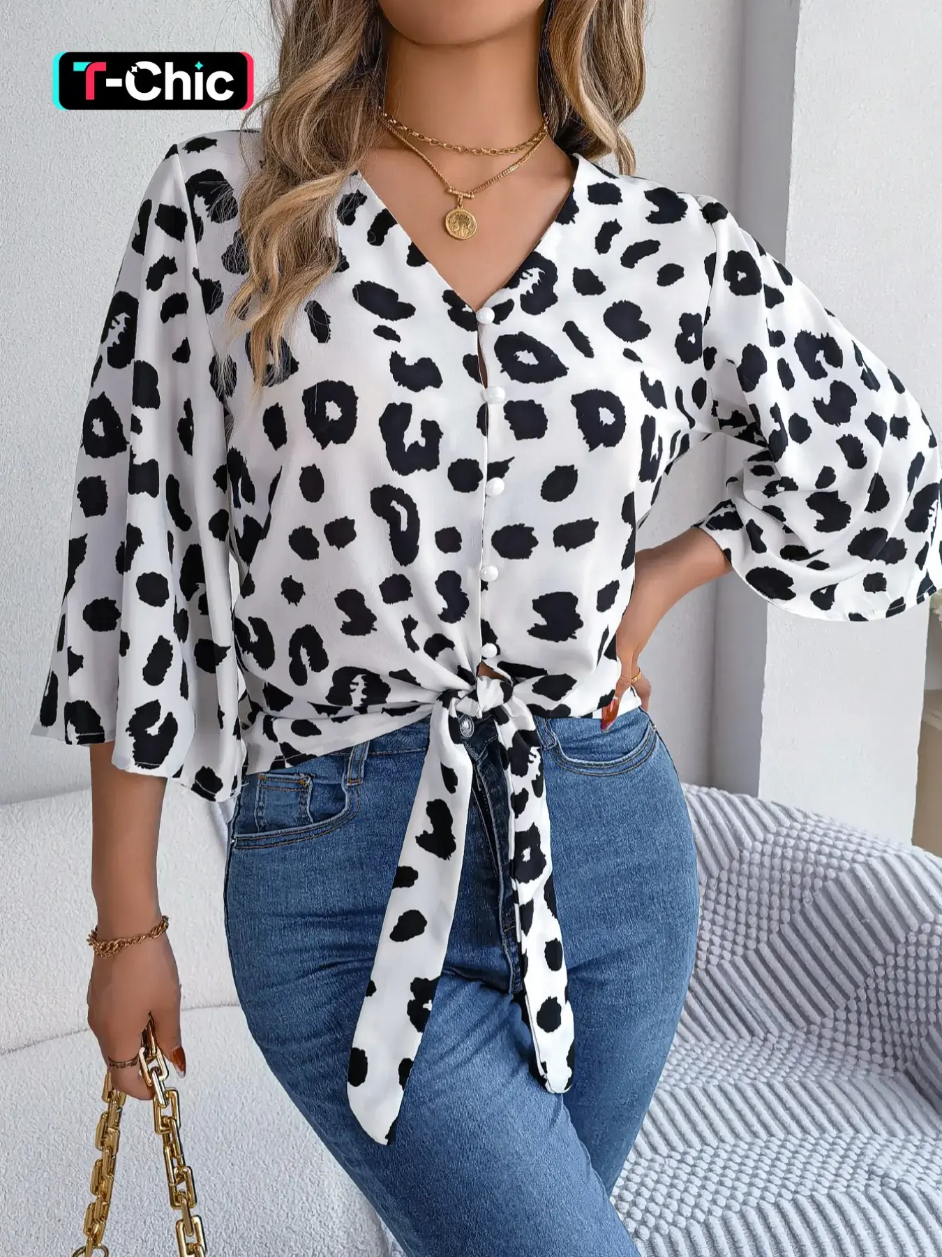 Women's Leopard Print Tie Front Flounce Sleeve Blouse, Casual Fashion Top, Casual 3/4 Sleeve V Neck Button Front Top for Summer, Casual Ruffle Blouse, Boho Shirt Blouse