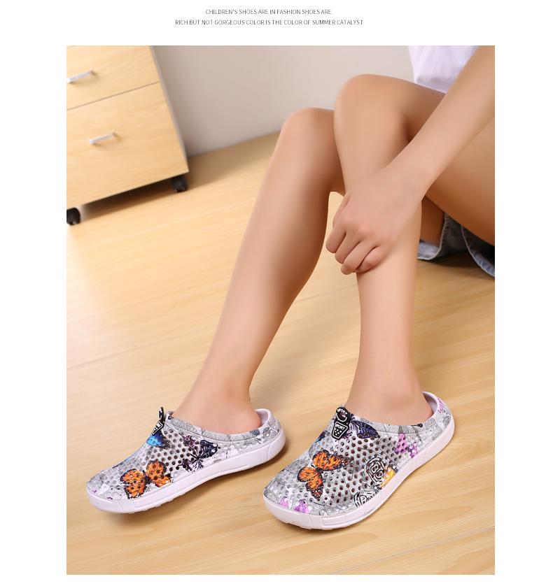 Butterfly Print Mesh Clogs for Women, Breathable Slip On Mules, Lightweight Non Slip Casual Summer Sandals, Cute Comfortable Nursing Shoes for Indoor Outdoor Beach, Trendy Aesthetic Footwear