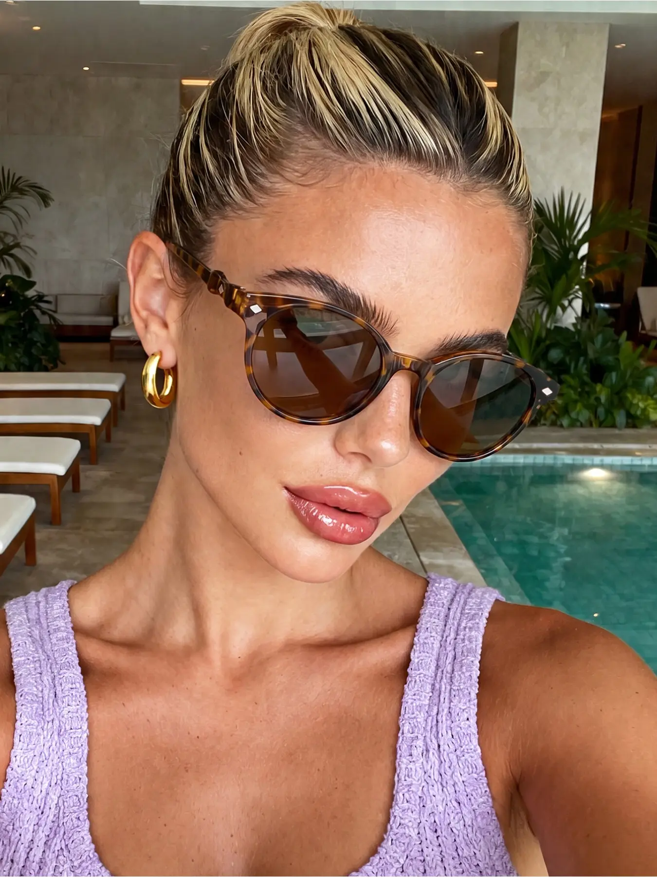 1 pair of men's and women's leopard print oval-shaped unique exquisite elegant fashionable glasses, suitable for elegant outfits, travel, beach vacations, holiday outfits, outing outfits, family trips, street photography, parties, and outdoor activities.