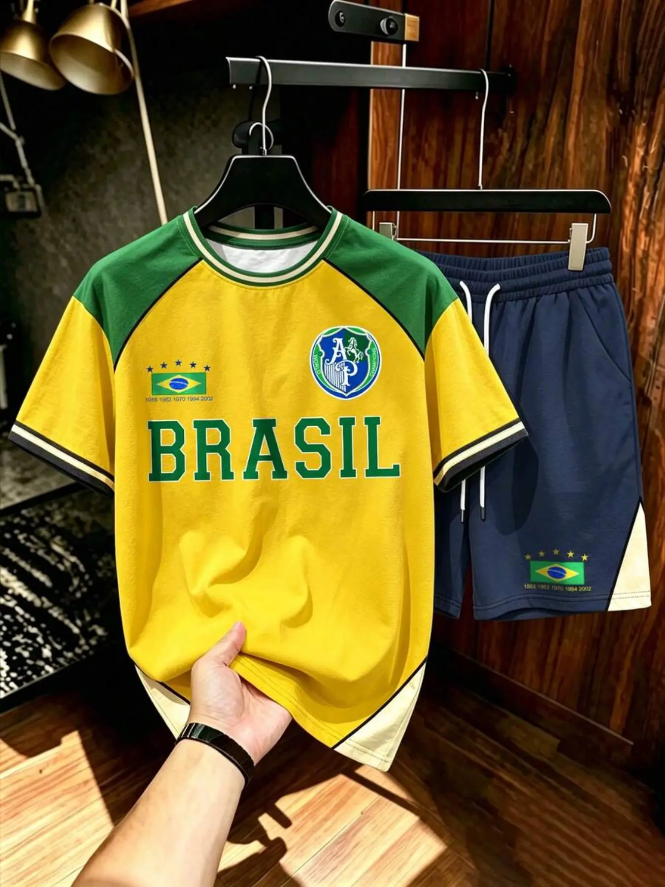 Brazil National Team Style Two-Piece Set, Loose Fit Breathable Men's Fan, Matching Top and Bottom with Flag Number Design Football Uniform Sports Set