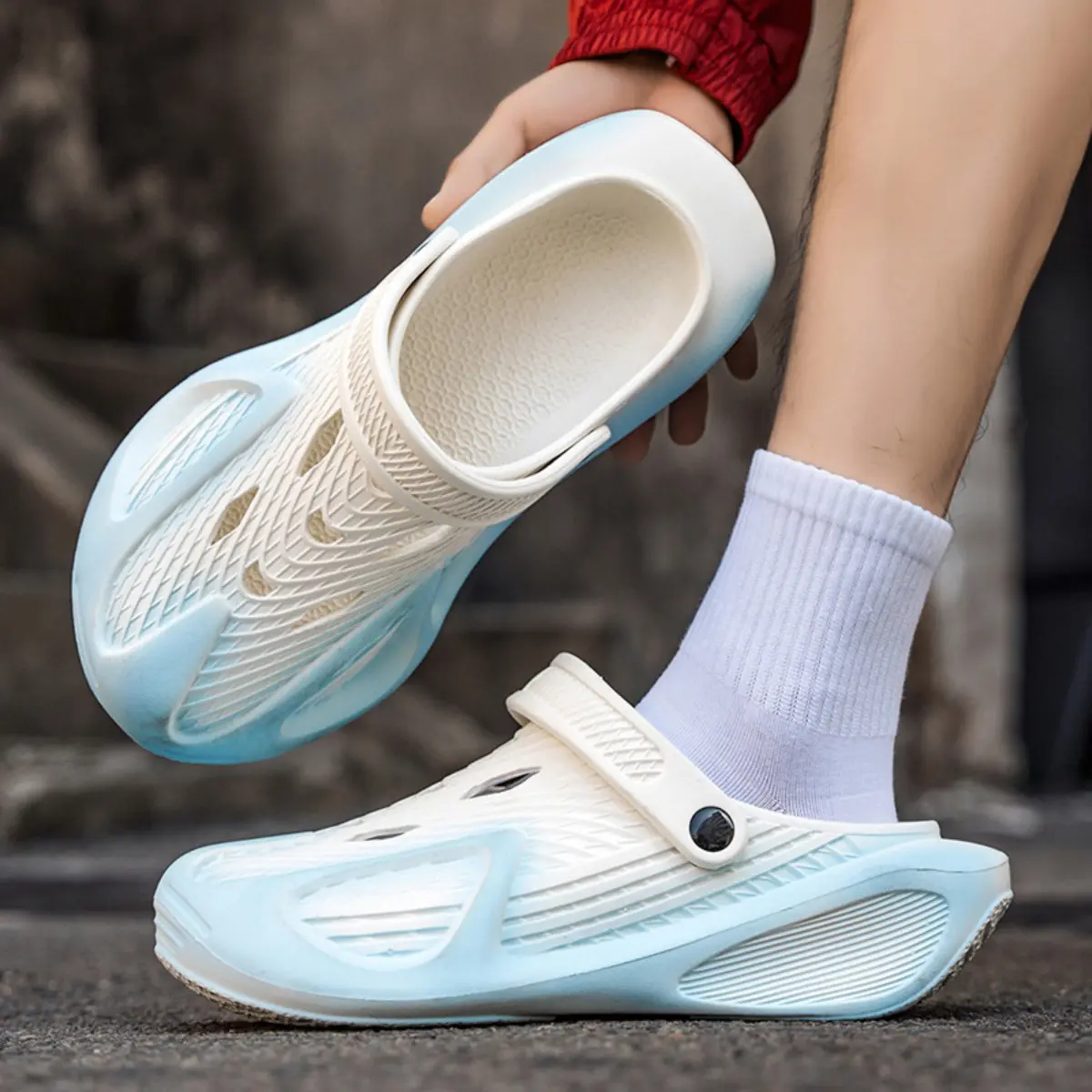 Men's Premium Retro EVA Clogs - Closed-Toe Casual Sporty Slippers with Cloud-Like Cushioning - Ideal for Beach, Leisure