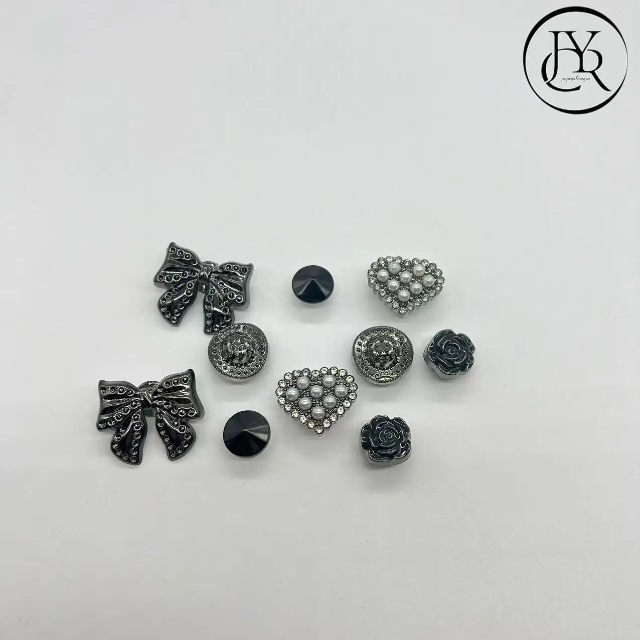 New diamond hole shoes charms accessories rhinestone shoes diy small fragrance buckle Pearl flower jewelry accessories Footwear Decor Comfort
