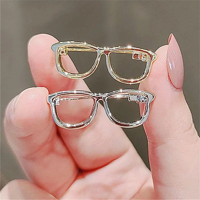 Cute Cartoon Glasses Brooch, Funky Hollow-Out Metal Pin for Collars, Funny Daily & Casual Suit Accessory, Pin Necklaces