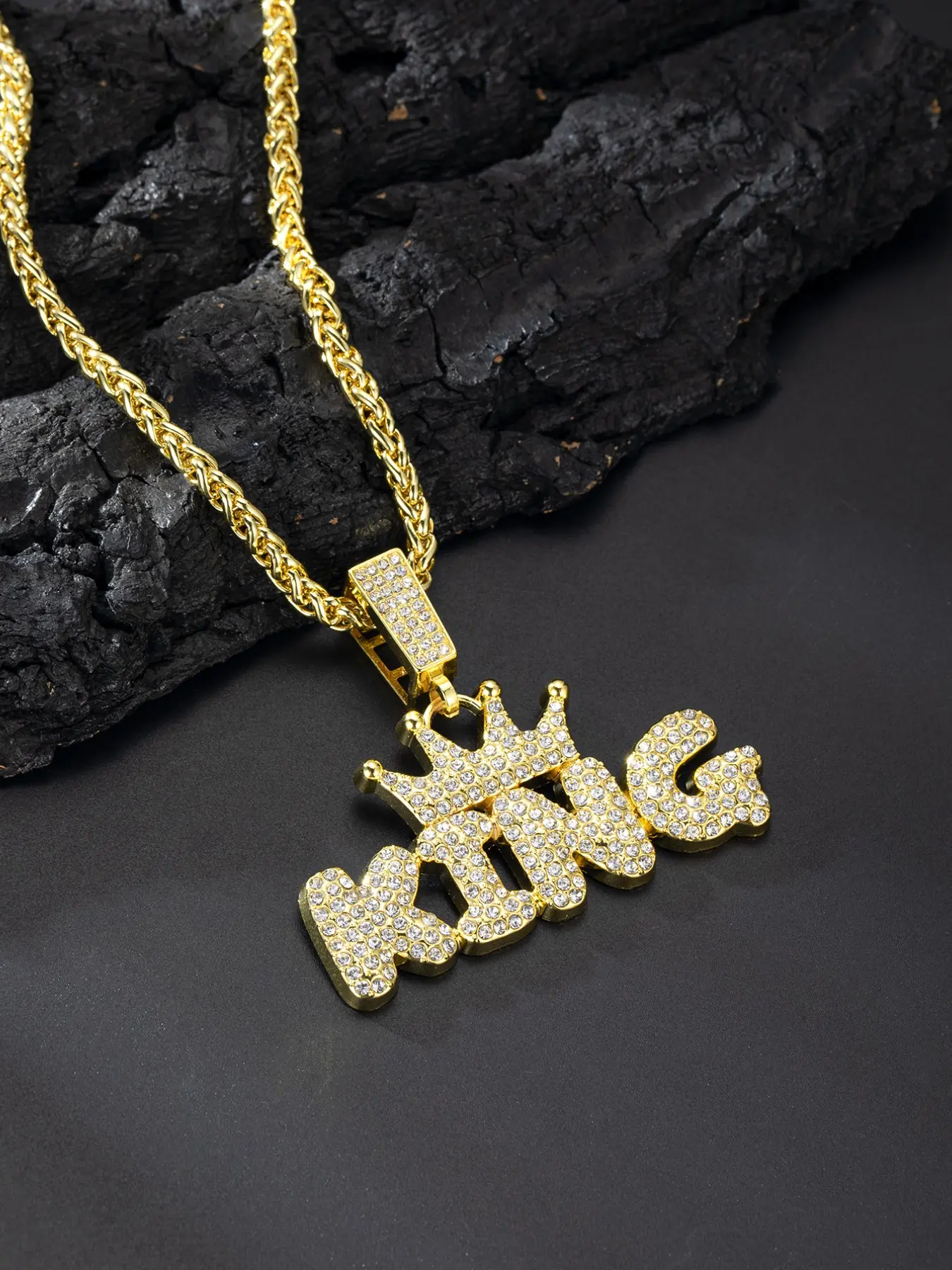 Unisex Silver Color Full Diamond Crown King Letter Pendant Necklace Bold Dragon Bone Chain Suitable for Men and Women Daily and Festive Wear, Hip-Hop Style