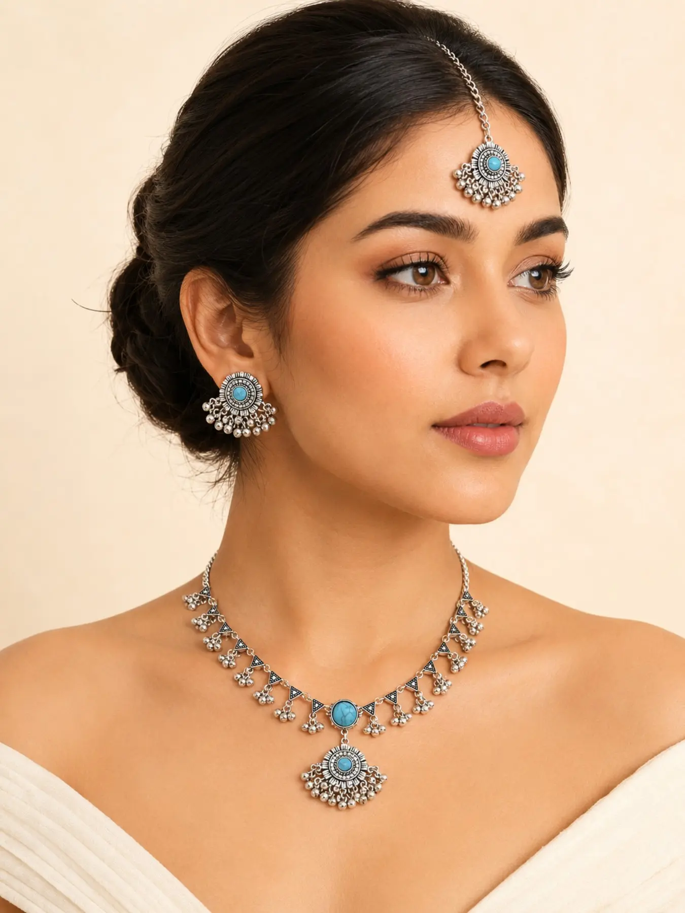 4Pcs Vintage Silver Turquoise Indian Jewelry Set for Women, Boho Gypsy Choker Necklace Maang Tikka Forehead Head Chain Stud Earrings Pack, Bollywood Tribal Festival Statement Accessories