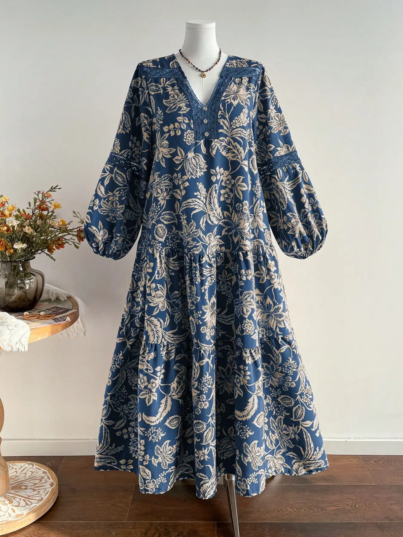 Boho Vintage Floral Patchwork Lace Dress, Long Sleeve, Loose Fit, Casual Vacation Style, Elegant Festival Dress, Bohemian Dresses, Women's Fashion
