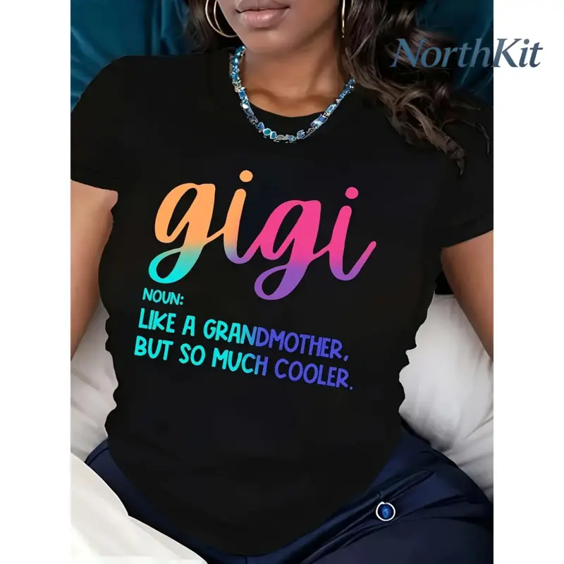 Women's Casual Loose-Fit T-Shirt, Comfortable Breathable Knit Crew Neck Top, Essential Shortsleeve for Streetwear Outfits and Layering with Jackets, Casual Fashionable Top, Fabric