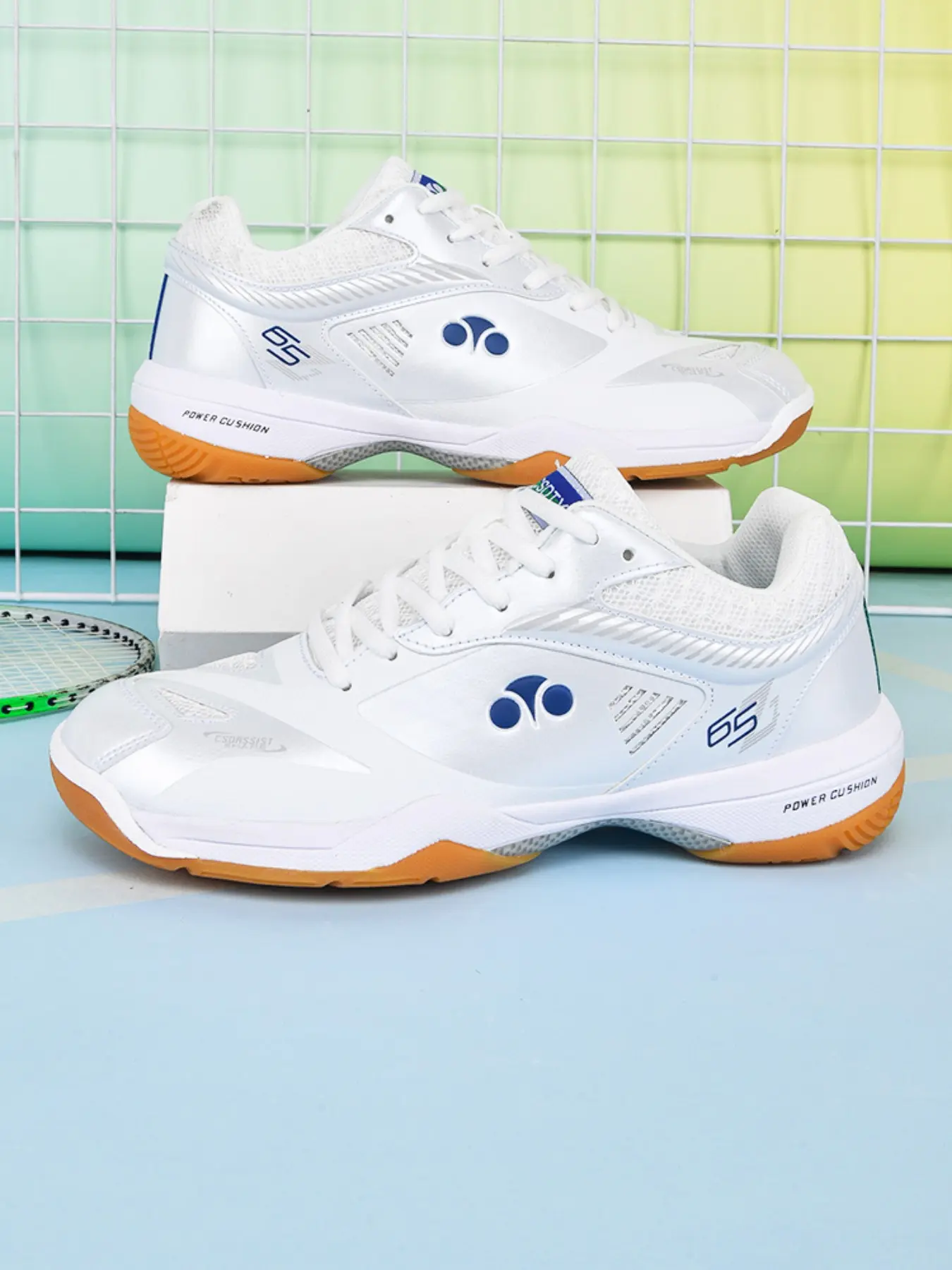 Men's Lightweight Badminton Shoes, Breathable Volleyball Sports Shoes, Laces Design, Sizes 36-45, Suitable for All Seasons