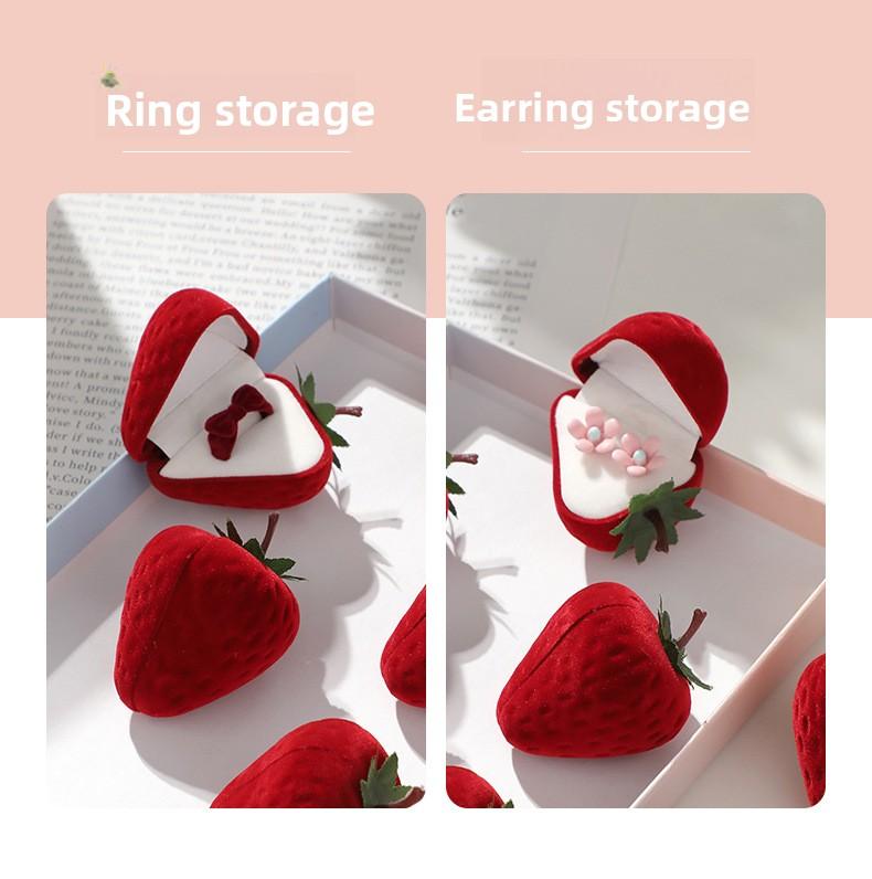 Strawberry ring box, cute children's jewelry box, velvet-lined storage gift box, accessory box, gift box