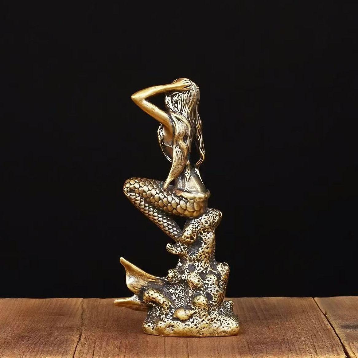Brass Mermaid Statue Home Decor – Coastal Figurine, Handmade Ocean-Inspired Desk Sculpture, Luxury Living Room & Office Decoration, Aesthetic Gift for Women, Birthday, Housewarming, Nautical Home Accent Art