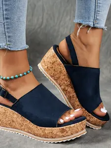 Women's Comfortable Sandals with Strap Design, Ideal for Casual Wear, Stylish and Easy-To-Wear Footwear for Everyday Use
