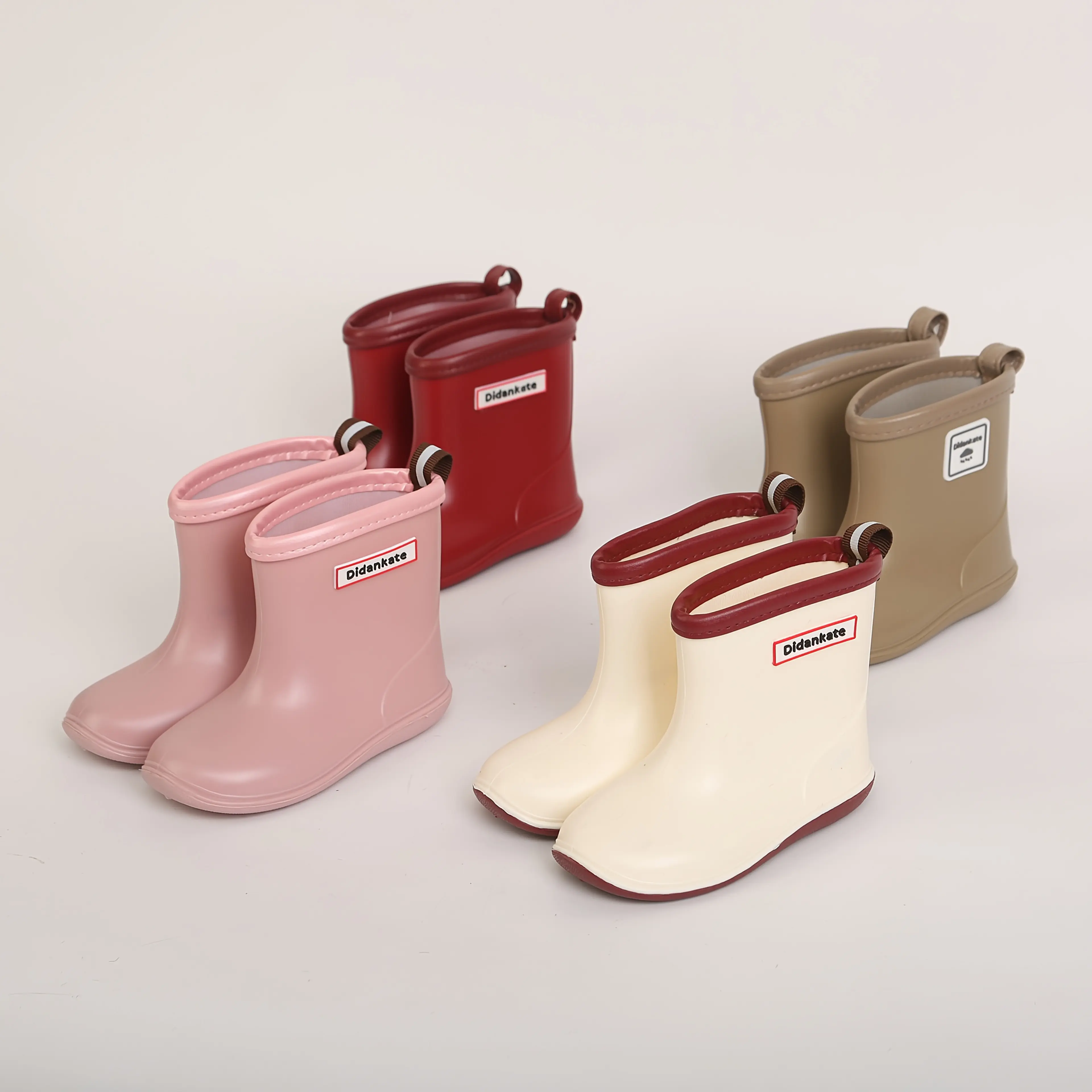 QY Kids' Waterproof Rain Boots - Cartoon Look, Slip-On PVC Upper, Flat Heel, Stylish High-Quality Slip-Resistant, All-Season Outdoor Adventure Play Water Shoes