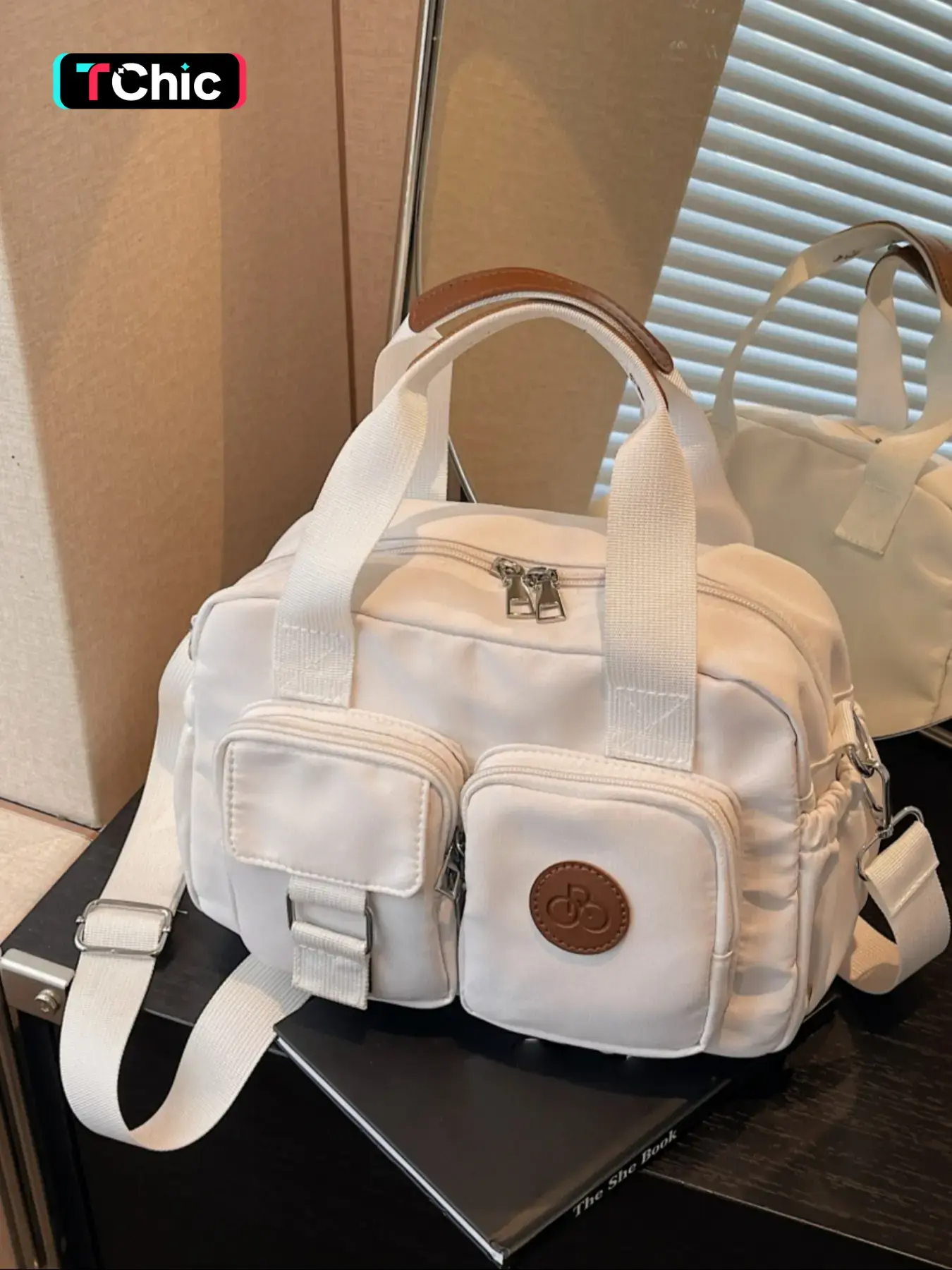 Small Urban Style Nylon Casual Crossbody Bag for Women, Multi-Pocket Large Capacity, Detachable Strap, Ideal for Work, Travel, Daily Use