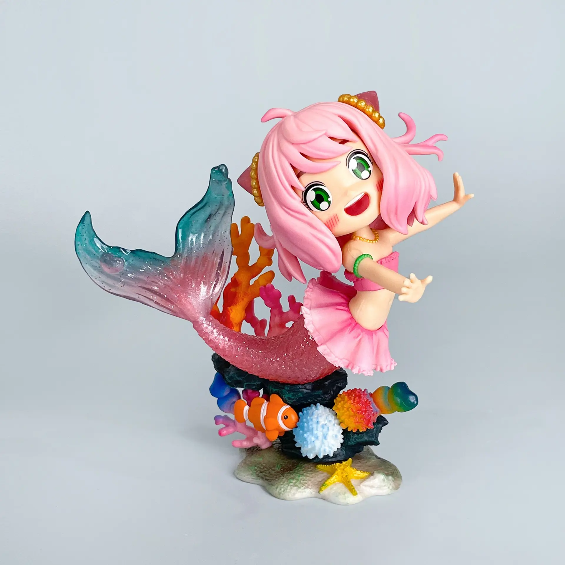 Anya Forger Mermaid Anime Figure 15cm, Underwater Coral Reef Base with Clownfish, PVC Desktop Display, Collectible Model Ornament Gift