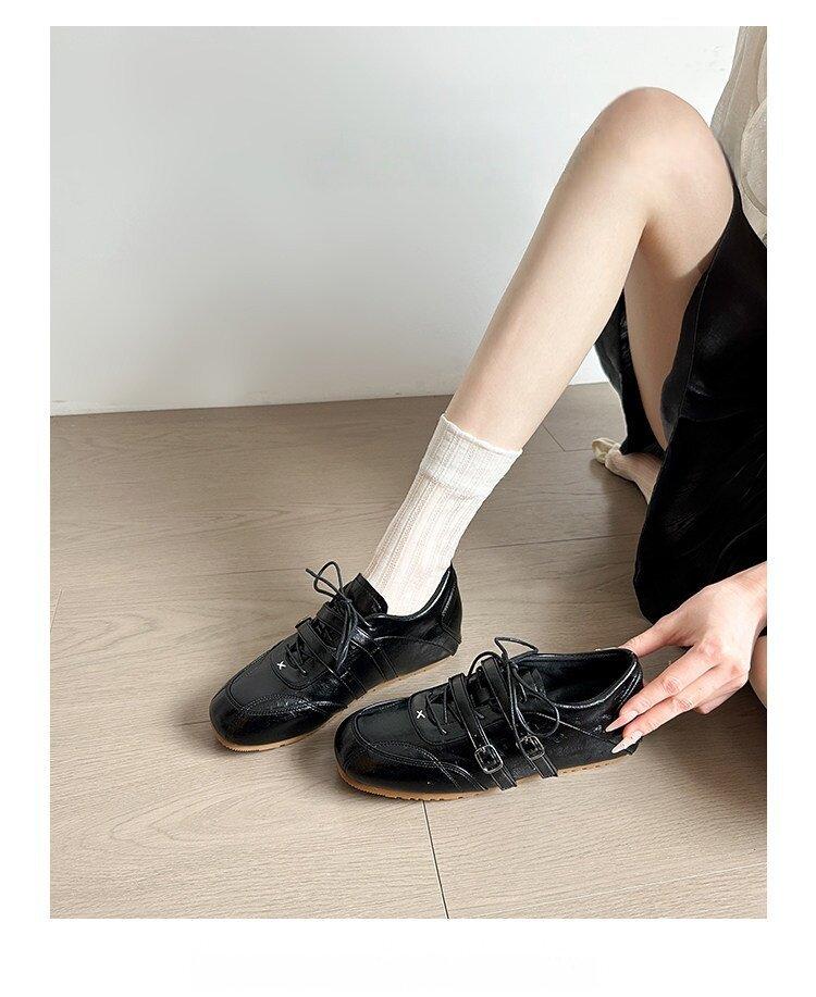 2026 Spring Collection: Patchwork Small Round-Toe Lace-Up Leather Shoes, Casual Ballet-Style Double Buckle Height-Increasing German Training Shoes