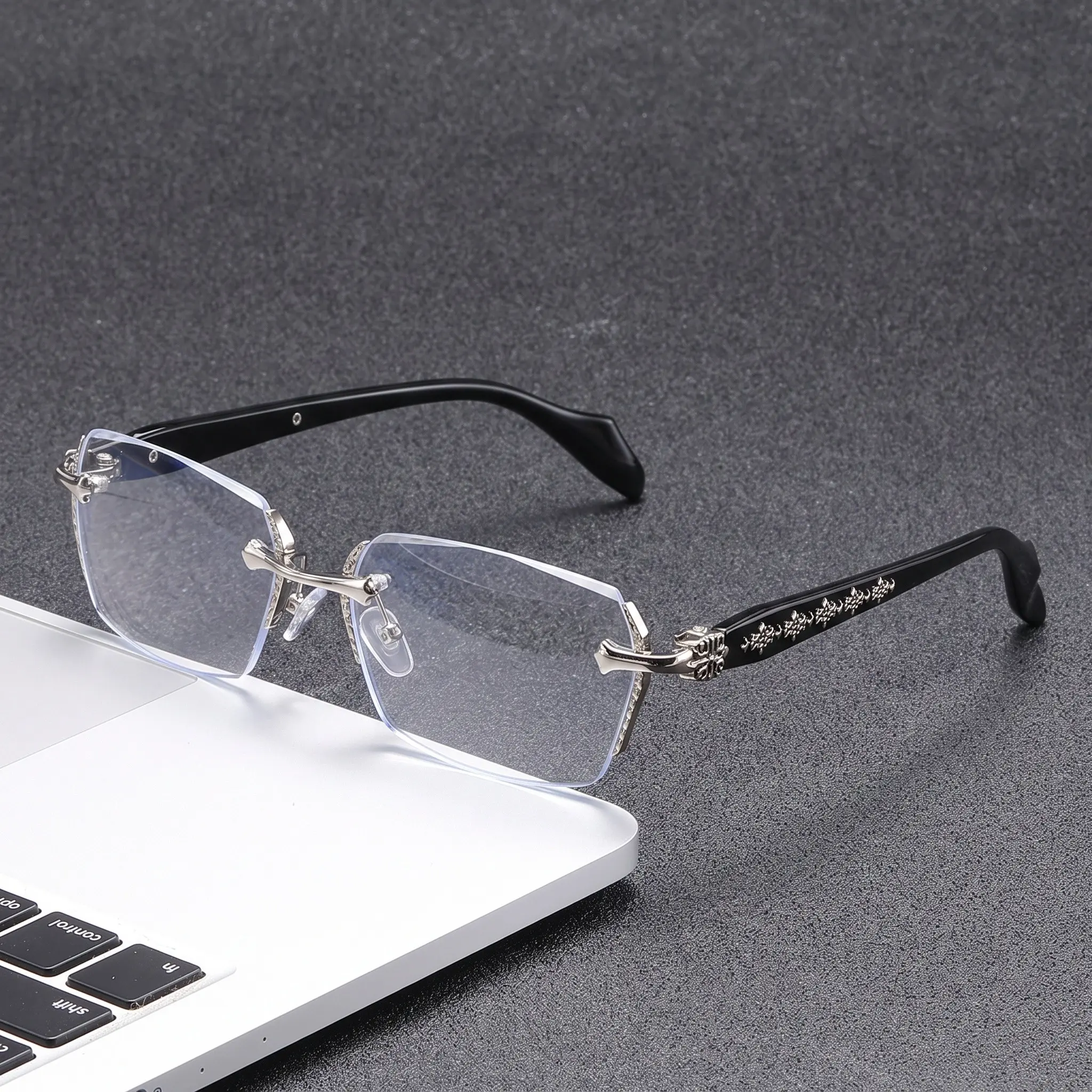 New classic retro square rimless small frame trendy high-quality light luxury HD reading glasses, metal frame   PC lenses, lightweight and comfortable on the nose,  .0 to  4.0 diopters, suitable for daily mobile phone and computer office use.