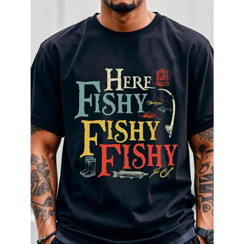 Men's 100% Soft Cotton Classic Short-Sleeve Tee - Retro Vintage "Here Fishy Fishy" Vibrant Digital Cartoon Fish Graphic, Athletic Round Neck, Breathable Casual Streetwear Party Fishing Top