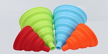 Kitchen Funnel Set 4 Pack, Small and Large, Gadgets Accessories Foldable Silicone Collapsible Funnels for Filling Water Bottle Liquid Transfer Food Grade