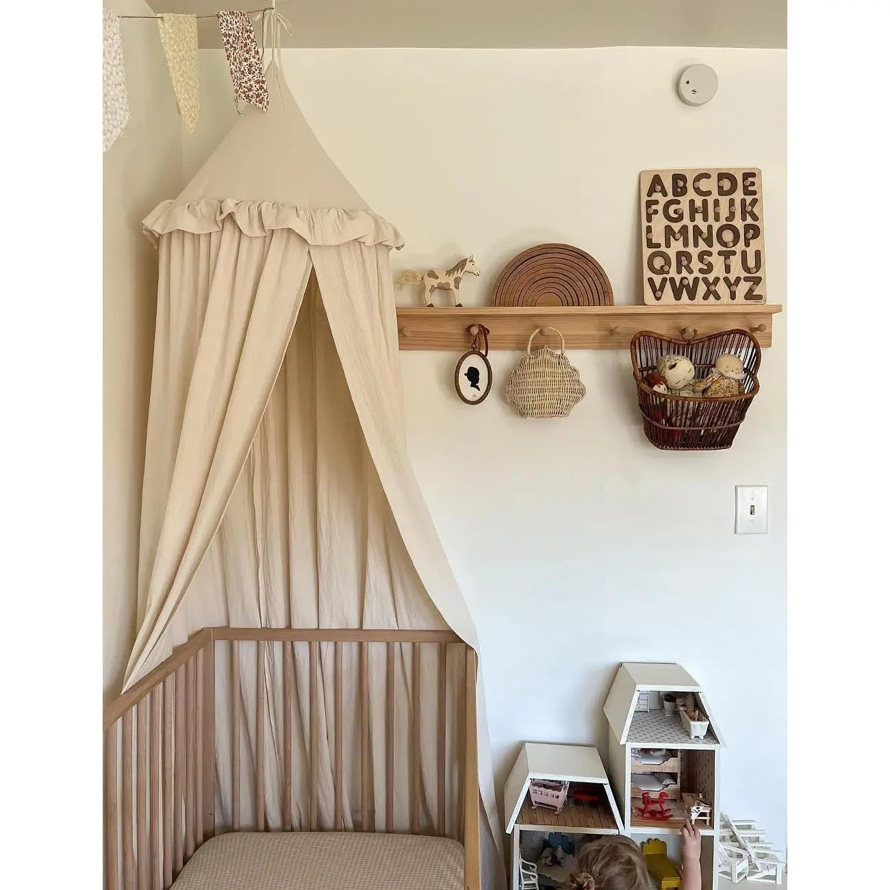 Frilly Cotton Kids Bed Canopy, Hanging Tent with Ruffles Curtain Net for Baby Nursery Room, Children’s Indoor Furniture Décor