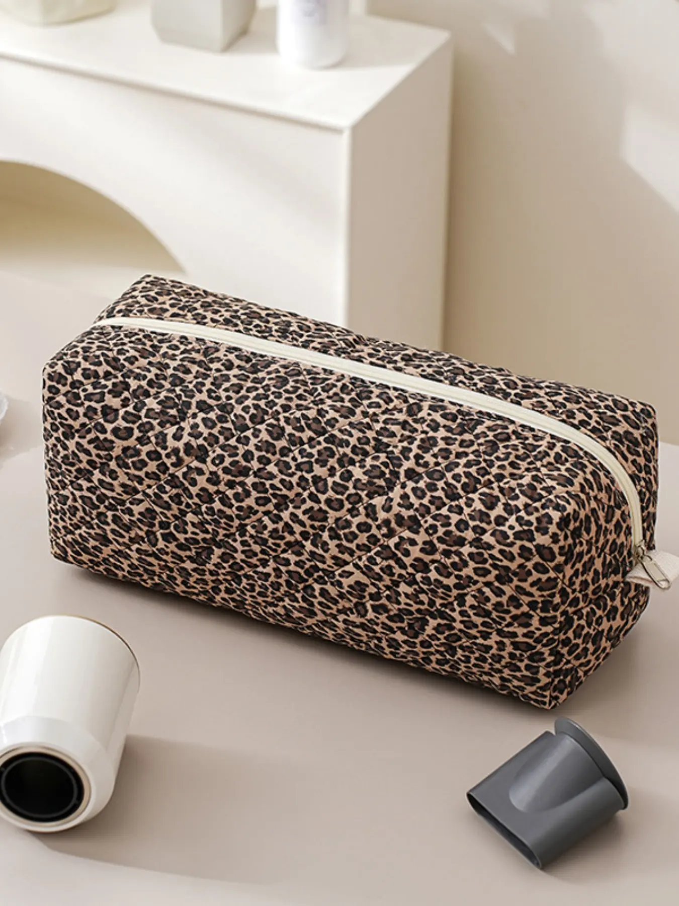 Blow Dryer Storage Bag, All over Print Large Capacity Curling Iron Organizer, Diffuser Nozzle Holder, Electric Hairdryer Case