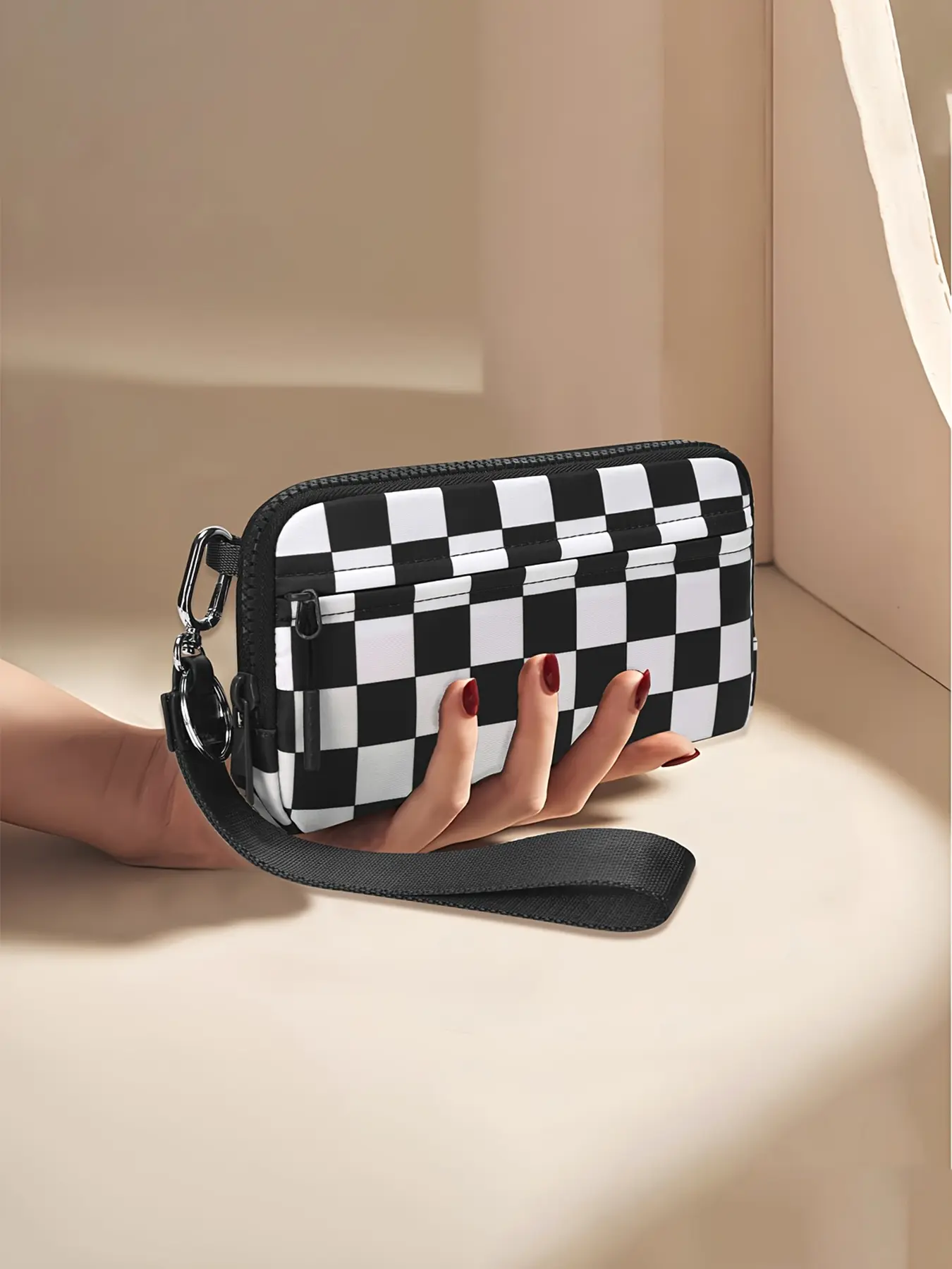 Plaid Wallet Handbag for Women, Multifunctional Design with Wrist Strap, Casual Style, Perfect for Daily Use