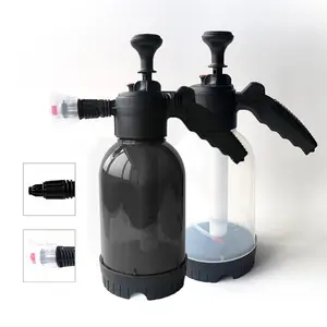 1 x 2L Professional Handheld Car Wash Sprayer - Multi-functional spray bottle for car detailing, home patio, garden, and outdoor cleaning - Portable, adjustable nozzle, and rugged design. Foam sprayer - Hand-operated.