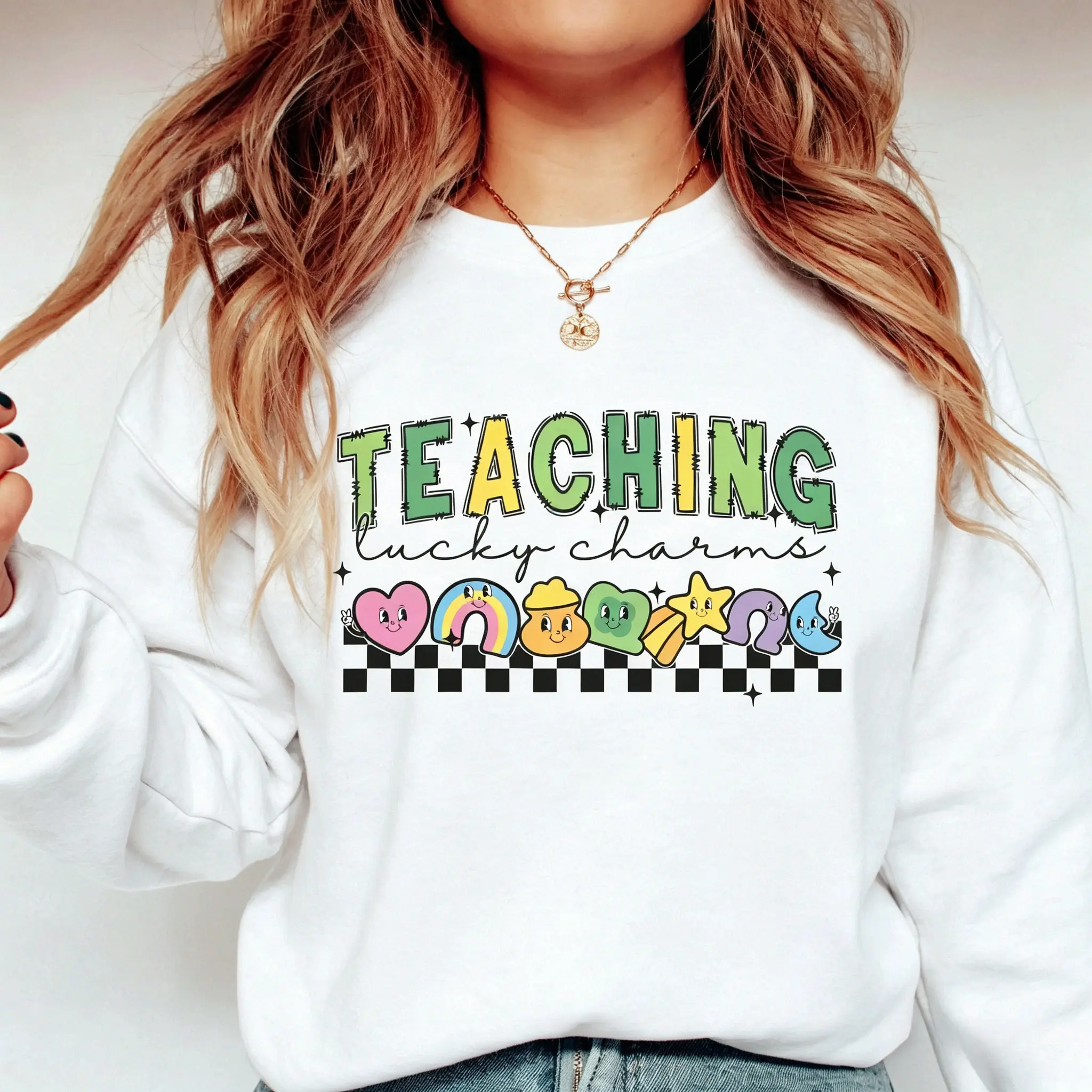 Crewneck Sweatshirt for Women, Teaching Lucky Charms Graphic Sweatshirt, Cute Cartoon Teacher Print Graphic Sweatshirt, Soft Casual Pullover Sweatshirts for Women for School Teacher Daily Wear