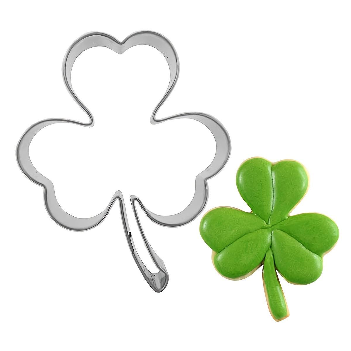 Stainless Steel Clover Cookie Cutter Suitable for Baking & Fondant - Lucky Four- Clover Mold, Easy Release for Bread, Pastries, Wedding/Valentine's Crafts, School, Suitable for Clay and, Pastry