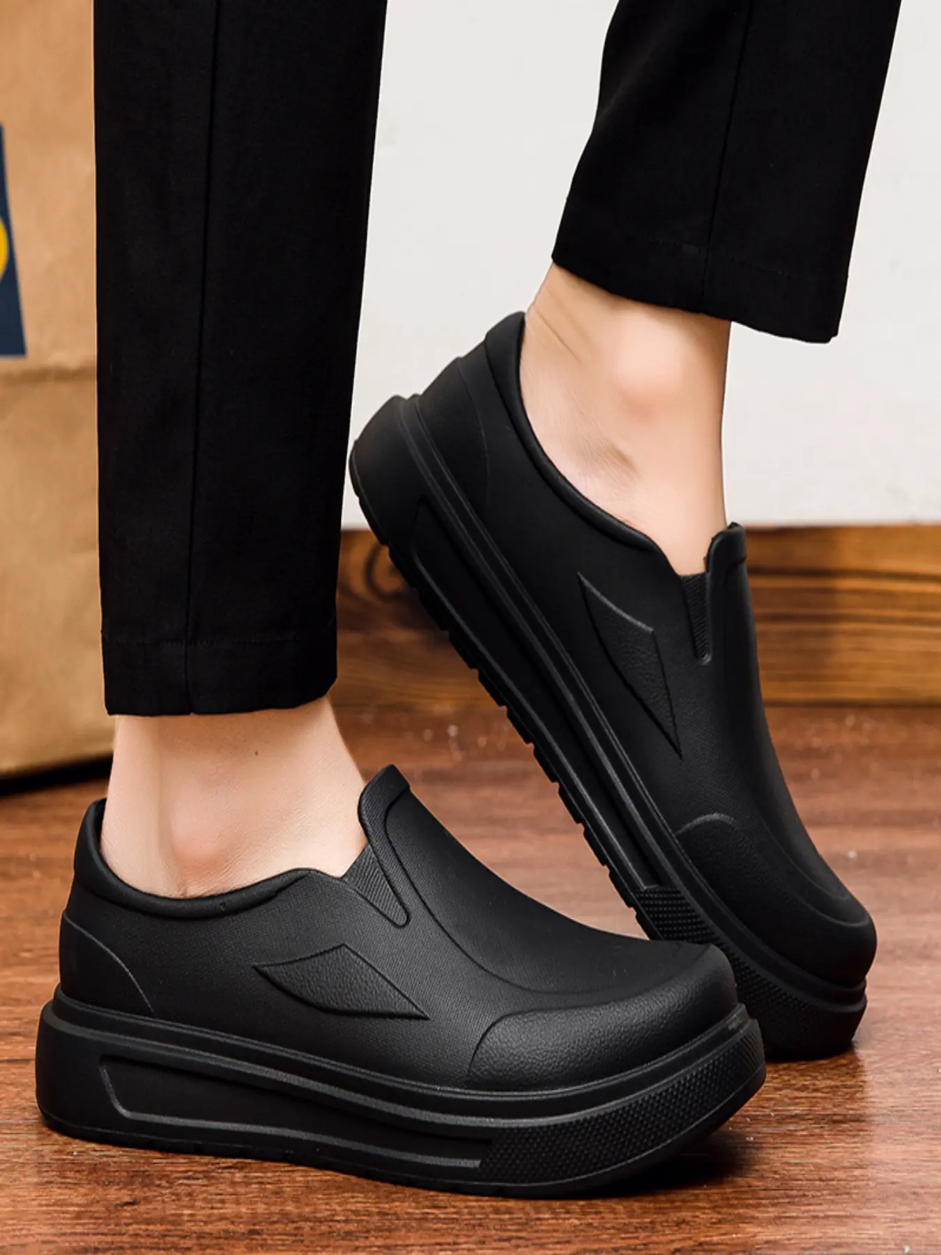 Men Waterproof EVA Slip On Mule Work Commute Clogs, Backless Platform Casual Slides, Non Slip Indoor Outdoor Work Sandals Footwear