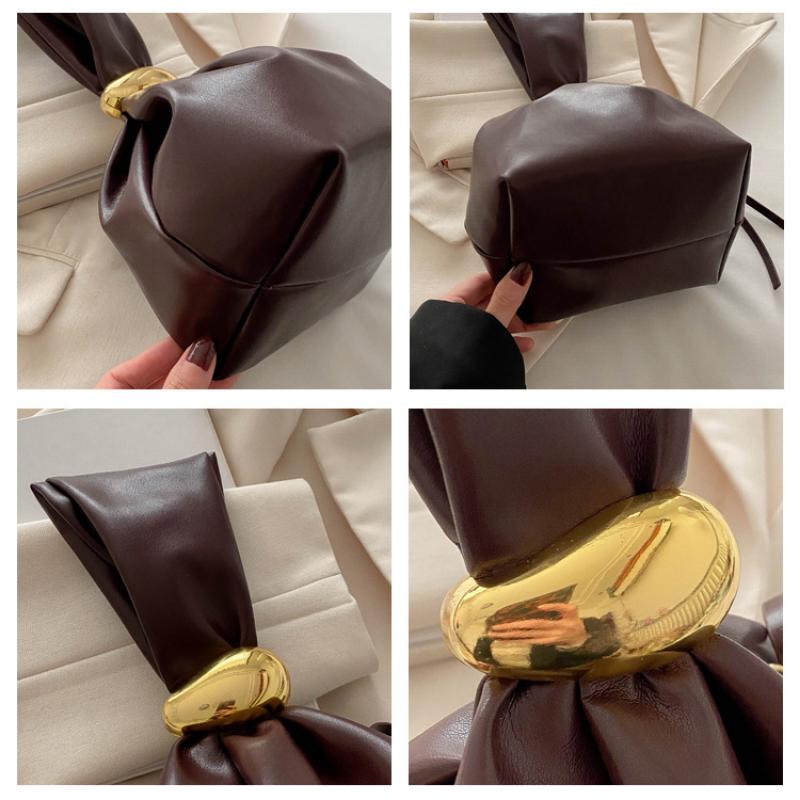 Retro Pleated Simple Niche Design Western Style Small Bag Women's Aesthetic Bucket