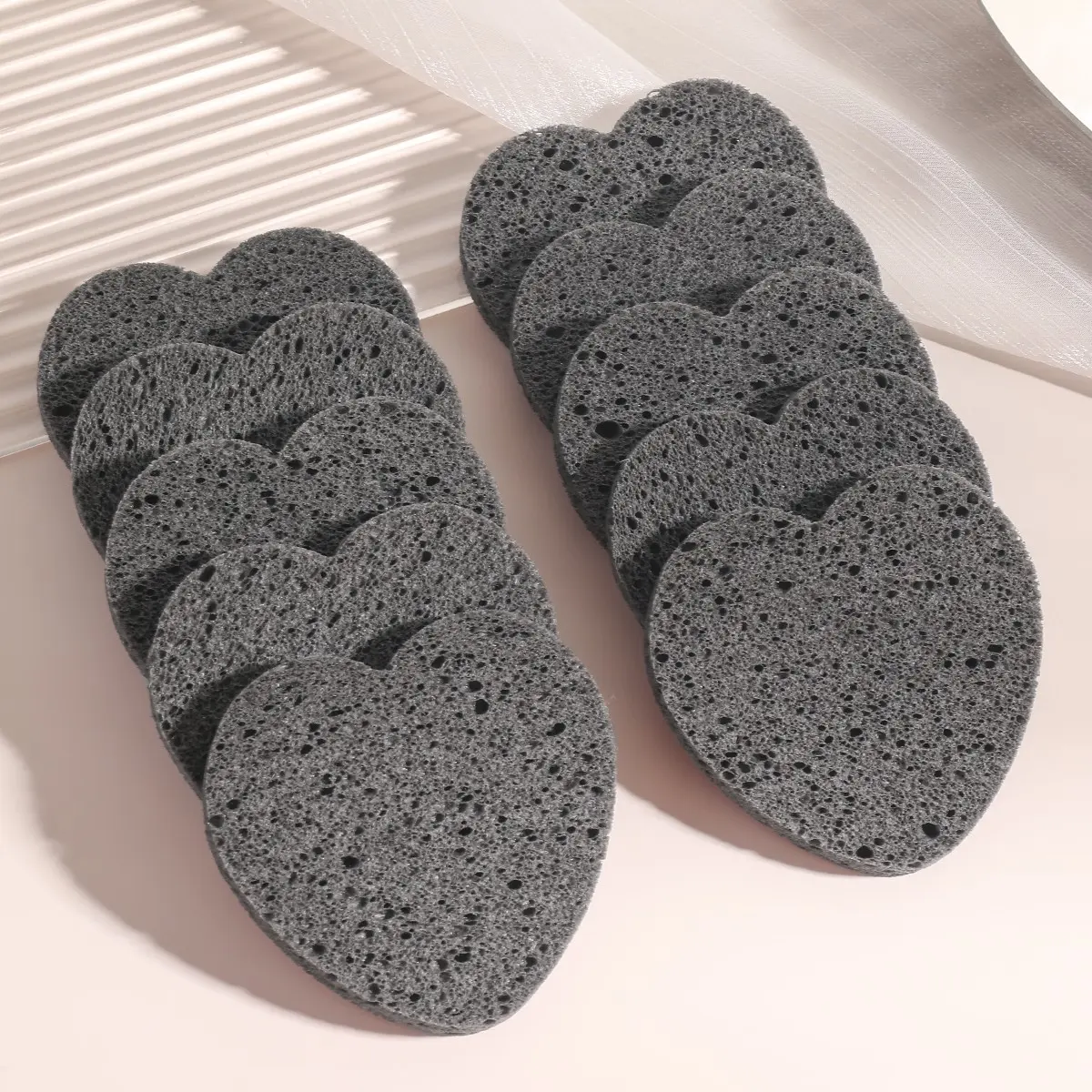 10 Pcs Heart Shaped Compressed Cotton Face Sponge, Bamboo Charcoal Exfoliating Cleansing Pad, Deep Clean Makeup Remover, Daily Skincare Tool, Make Up Remover Pads