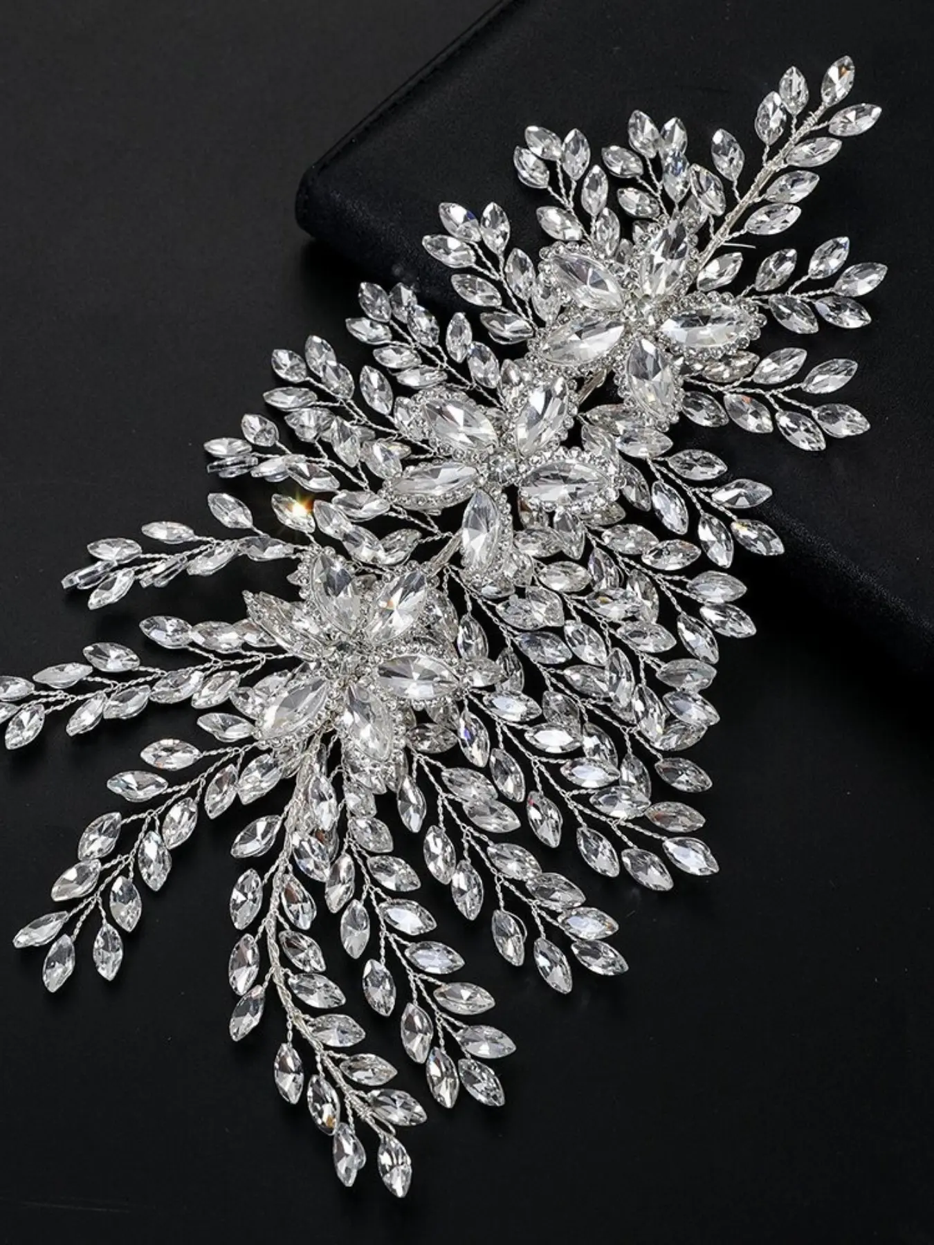 Creative Hair Accessories Rhinestone Full Drill Large Hairpiece, Bride Headwear Handmade Hairband Hair Clip Decorations