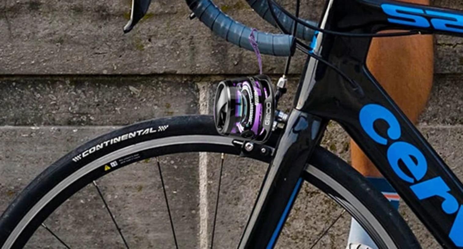 Portable Bluetooth Speaker Phone Holder RGB Lighting Magnetic Speaker BT5.3 Mini Sound Box 7 Hours Playback Easy to carry