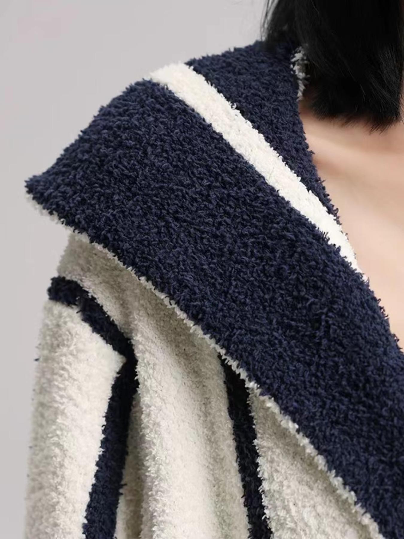 [COZY Soft Plush Feel] Women's Striped Print Long Sleeve Bathrobe, Casual Soft Comfortable Warm Oversized Hooded Robe, Ladies Sleepwear & Loungewear for Fall & Winter