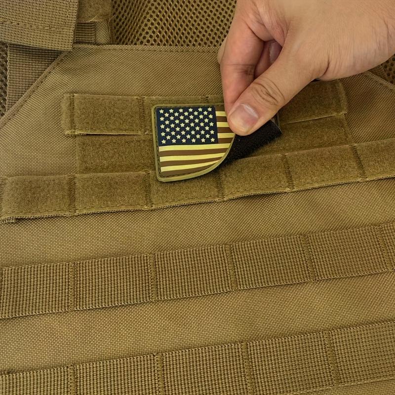 1pc Adjustable Lightweight Tactical Training Vest - Khaki, Durable Nylon Blend, All-Season Comfort with Multiple Pockets & Customizable Attachments for Outdoor Hunting