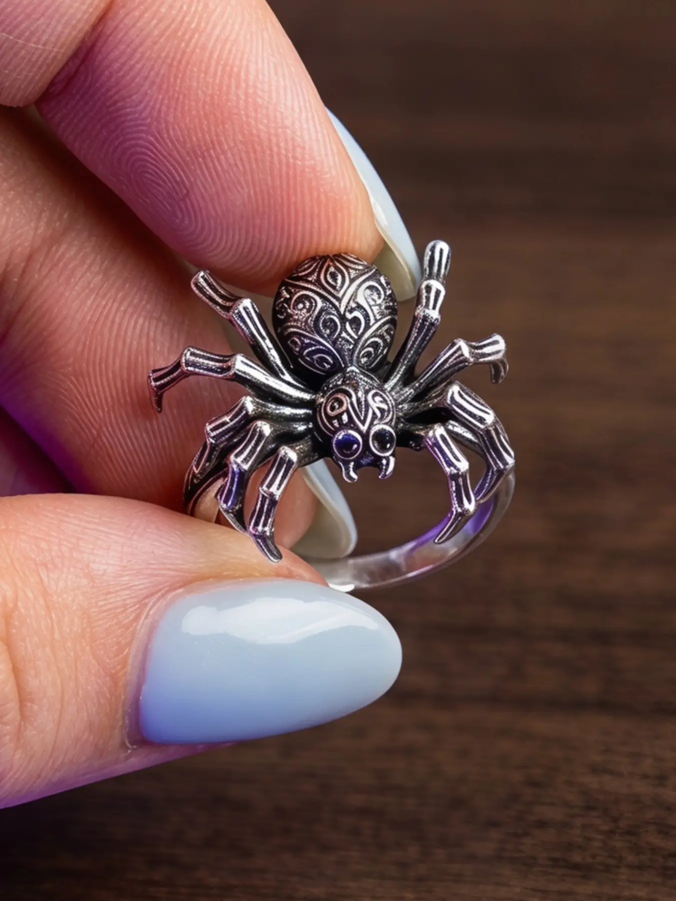 1Pc Vintage Punk Silver Spider Ring with Black Cubic Zirconia Inlaid As Spider Eyes Suitable for Daily Party Halloween Wear Best Halloween Gift for Him.