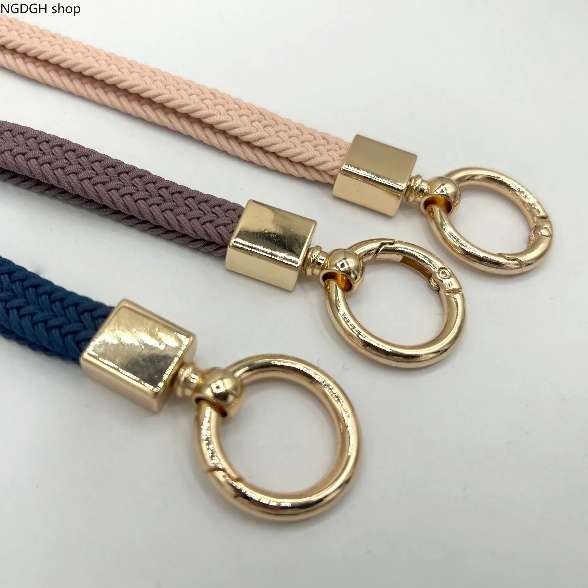 Multipurpose Braided Lanyard Strap Set, Durable Nylon Phone Keychain with Metal Clasp & Rings, Stylish Peach ID Badge Holder Cord, Perfect for Office Workers, Travelers, and Daily Outfit Accessories.