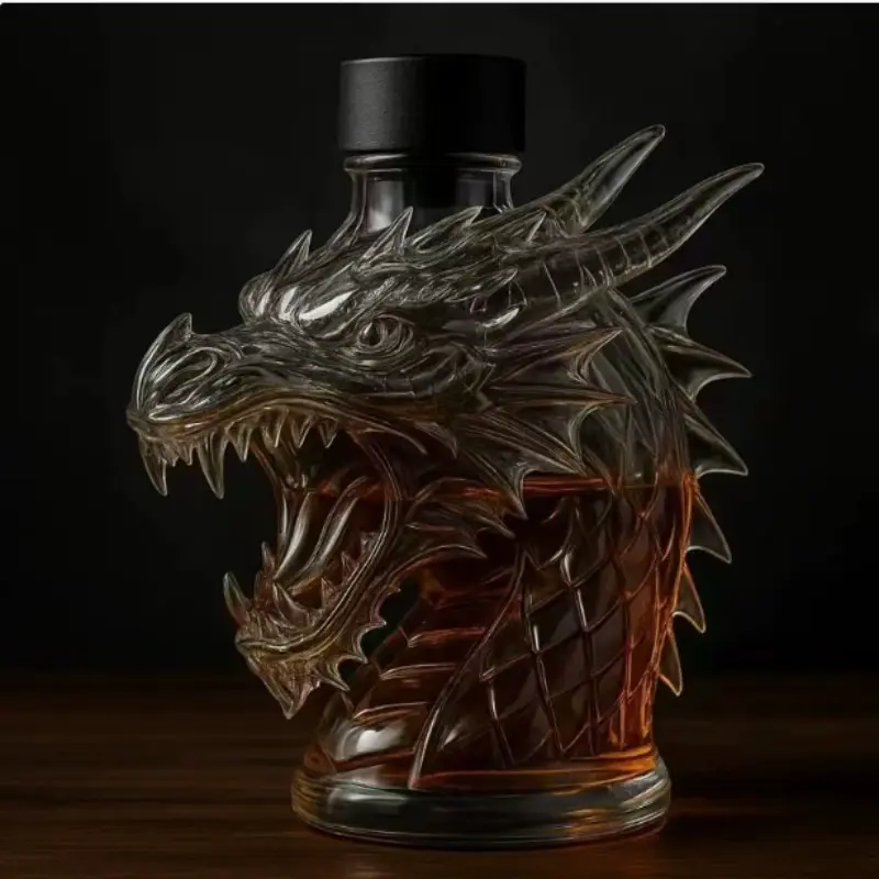 Exquisite Unique Dragon Head Clear Glass Decanter, Lead-Free Crystal, Sealed Lid, Vintage Ornament, Upscale Gift for Whiskey Collectors