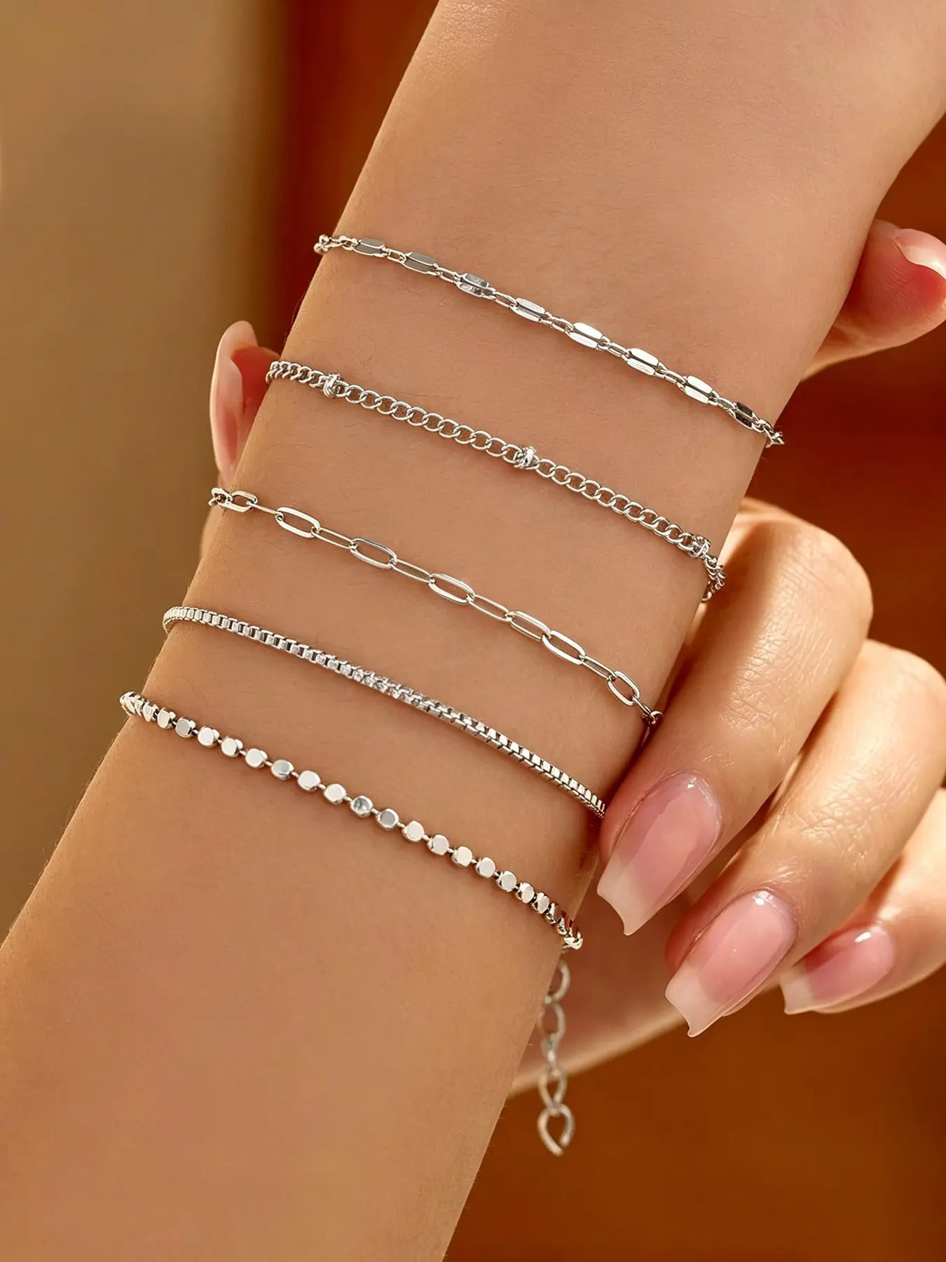 Women's 5-Piece Silver Color Layered Bracelet Set, Bracelets Stack, Multi-Chain Design, Elegant and Versatile, Perfect for Daily Wear and Gifts