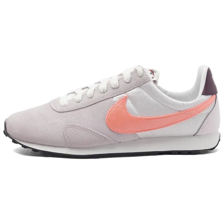 Nike Pre Montreal Racer VNTG Comfortable Fit Durable Low Top Running Shoes 828436-602