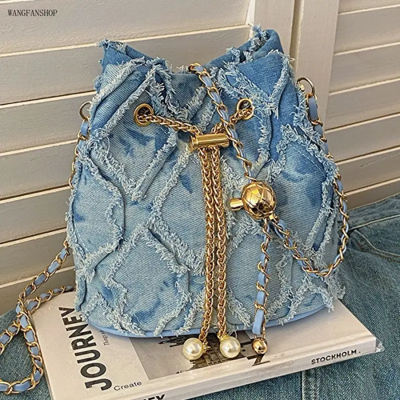 Trending Elegant Faux Pearl Embellished Crossbody Handbag for Women, Exquisite Metal Drawstring Shoulder Purse, Versatile Stylish Accessory for Daily Casual Party Looks