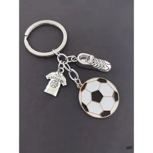 Single Piece Zinc Alloy Football Keychain, Stylish Soccer Themed Pendant For Sports Fans, Practical Accessory For Keys And Bags, Nice Gift For Football Lovers