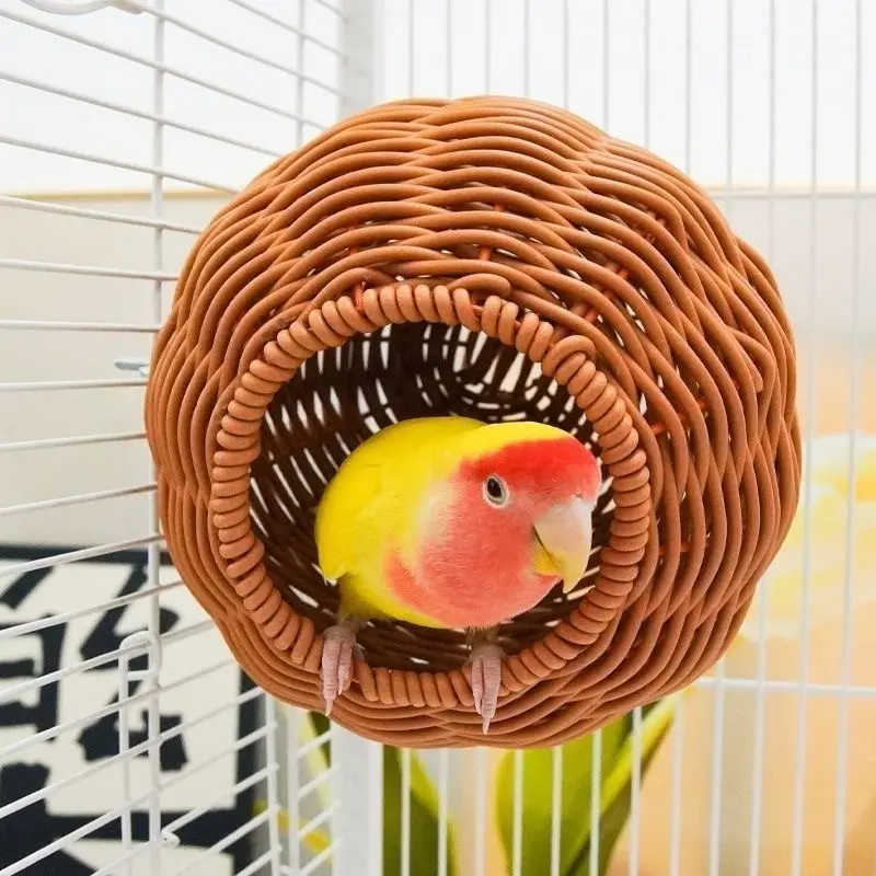 Parrot Artificial Rattan Woven Nest, Hanging Bird Cage Accessory, Ventilated and Breathable, Ideal for Parakeet Bird Enclosure Decoration