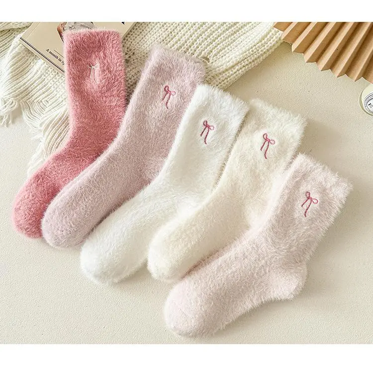 Women Fuzzy Mink Fur Crew Socks, Cute Embroidery Bow Plush Warm Socks, Soft Fluffy Cozy Mid Calf Socks, Sweet Aesthetic Home Floor Socks for Bedroom Lounge & Winter Daily Wear