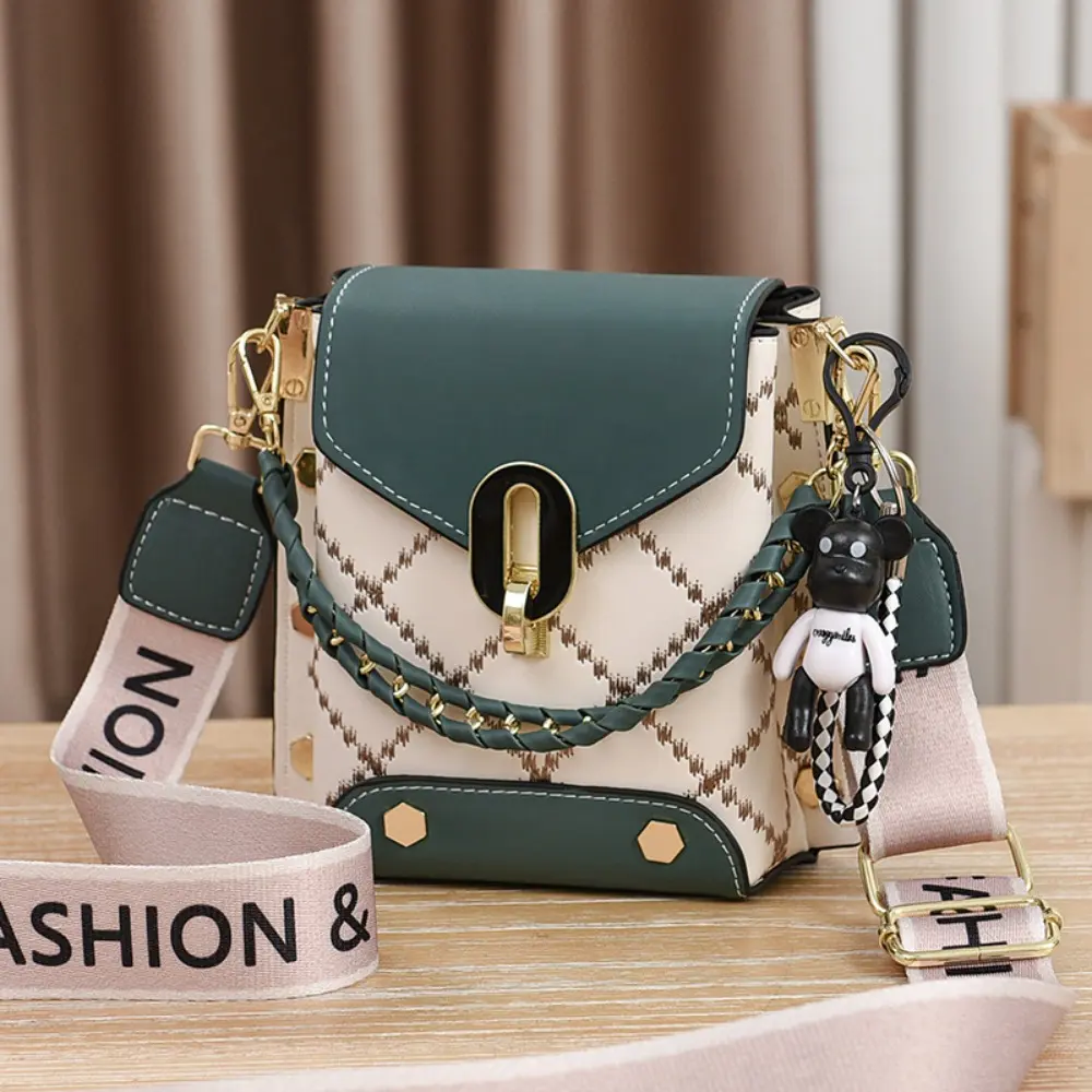 Women's Casual Chic Cute Elegant Color Block Quilted Faux Leather Vertical Mini Crossbody Bag - Adjustable Braided Chain Letter Print Wide Strap Shoulder Purse with Bear Charm for Daily Dating, Adjustable Strap, Hangable, Zipper, High-Capacity, Messenger