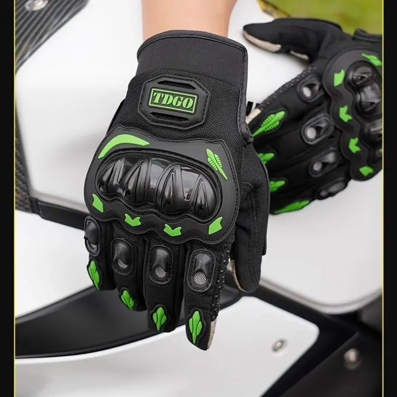 A pair of universal motorcycle riding gloves, unisex, lightweight and water-resistant, with touchscreen unlocking support, anti-slip properties, suitable for riding, cycling, driving, Motorcycle Protective Gear, Motobike riders gear