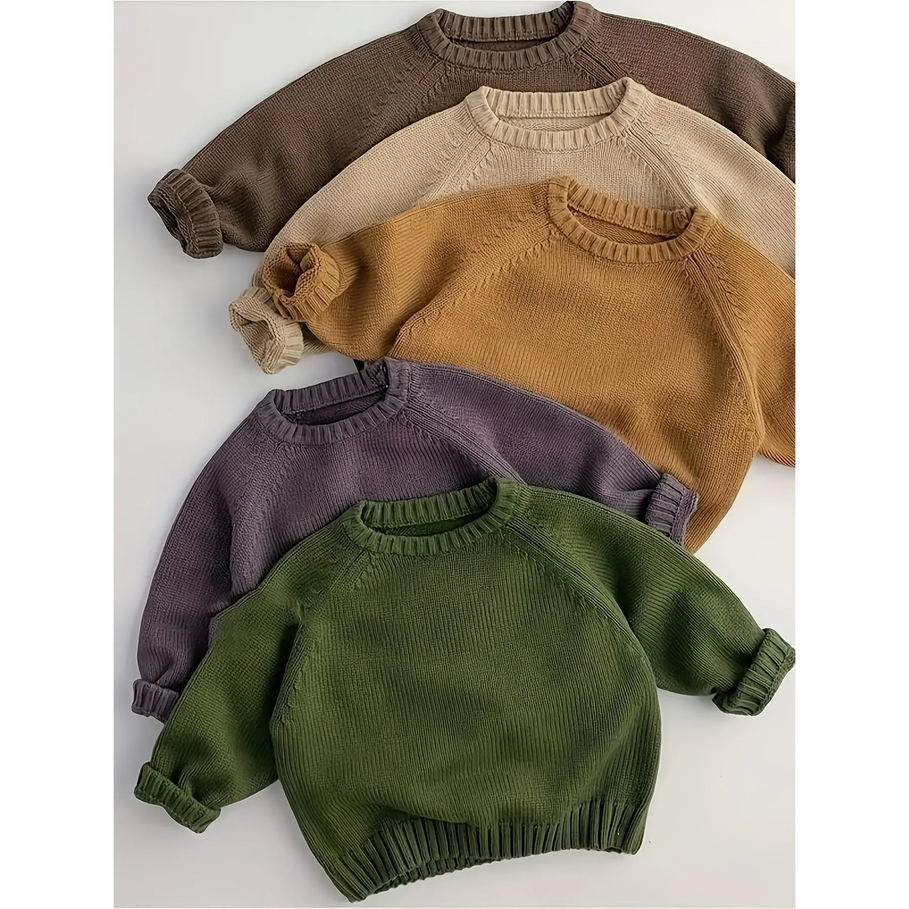 Girls Solid Color Knitted Pullover Sweater, cute warm versatile base layer top. Soft comfortable knitwear for kids, easy to match with various bottoms, suitable for daily indoor wear, casual outings and outdoor activities for little girls in autumn and wi
