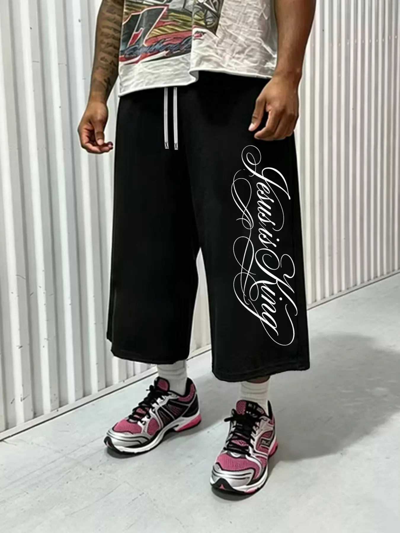 Capri Pants Men Y2K Black Jesus is King Printed Drawstring 3/4 Length Cropped Sweatpants for Unisex Streetwear Daily