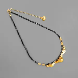 DINN's holiday series gold-plated necklace, winter style similar to Dong Jie's, exotic style simple obsidian beaded collarbone chain